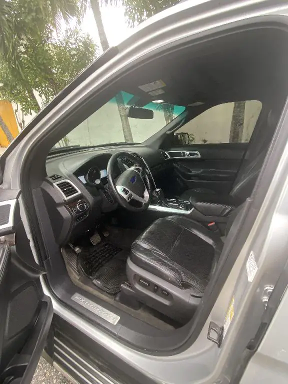 Ford Explorer 2011 Límite. Foto 7241059-10.jpg