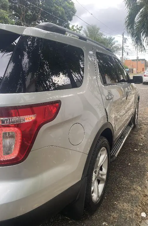 Ford Explorer 2011 Límite. Foto 7241059-5.jpg