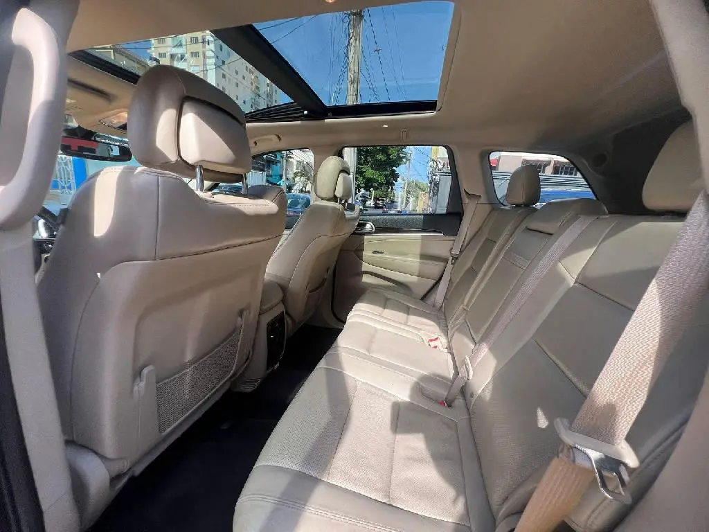 Jeep Grand Cherokee limite 2017 Foto 7241076-8.jpg