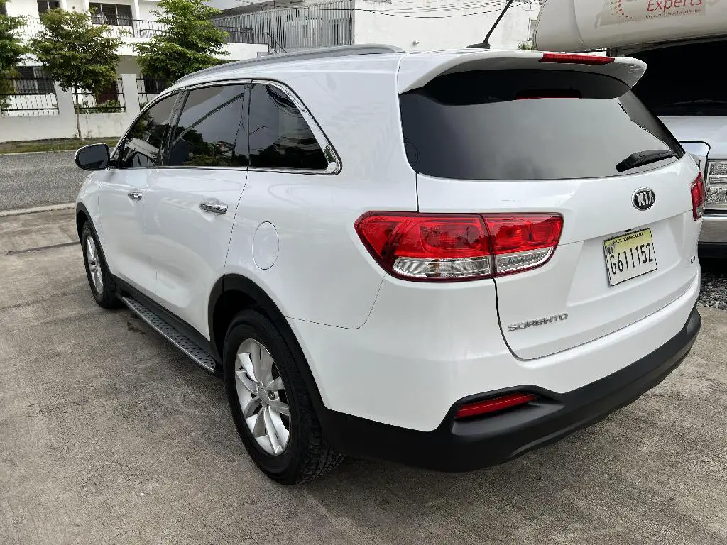 Kia Sorento 2017 3 filas clean Foto 7241103-6.jpg