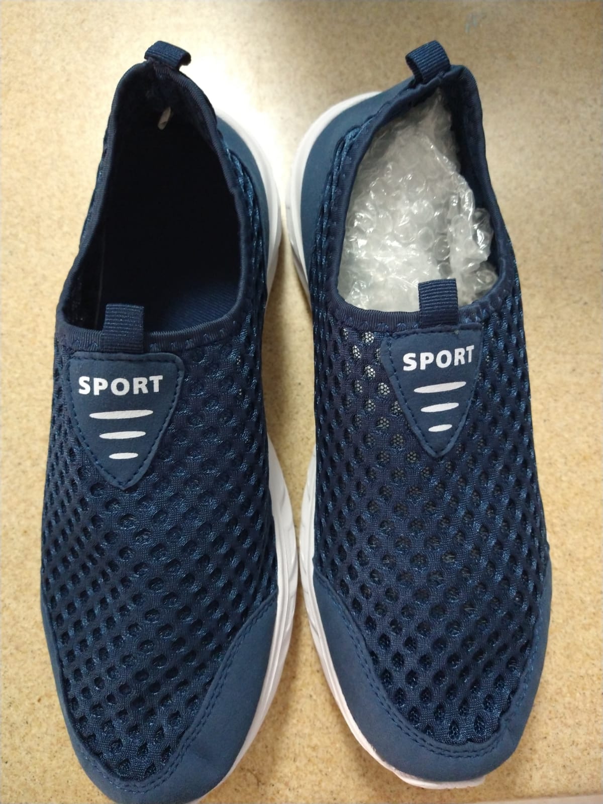 Tenis size 9.5 ultra livianos Foto 7241122-6.jpg