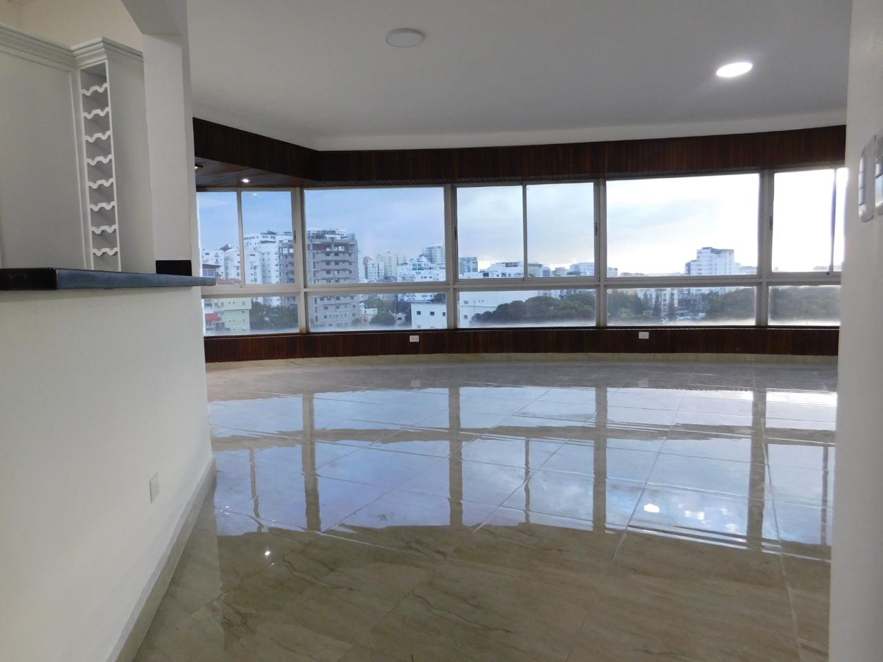 Urbanizacion Real Amplio E Iluminado Apartamento De 255 Mts2 Foto 7241152-4.jpg