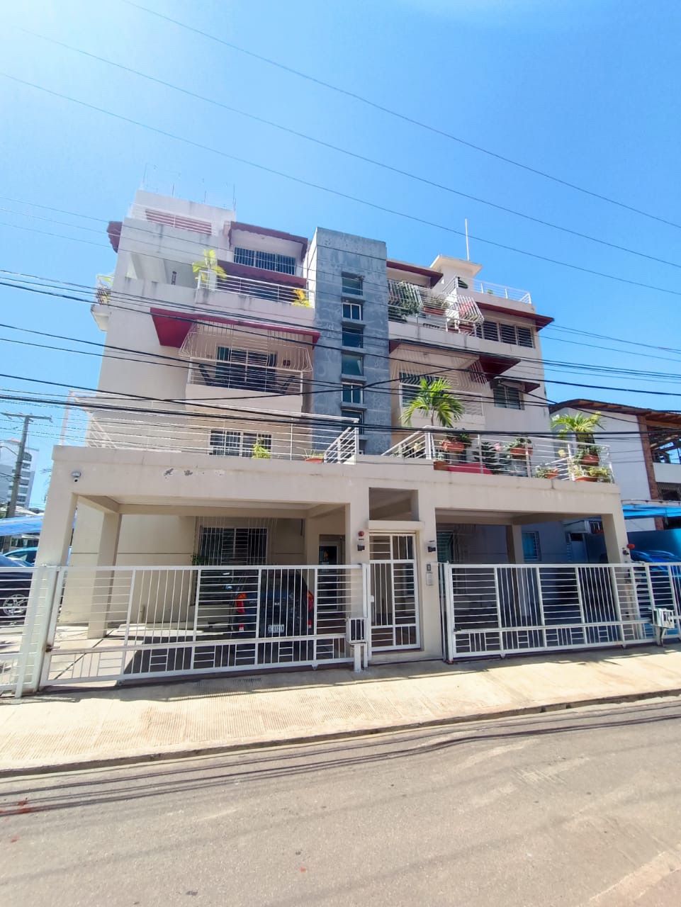 Segunda con terraza en Urbanización Real Apartamento De 133 Mts2.  Foto 7241155-1.jpg