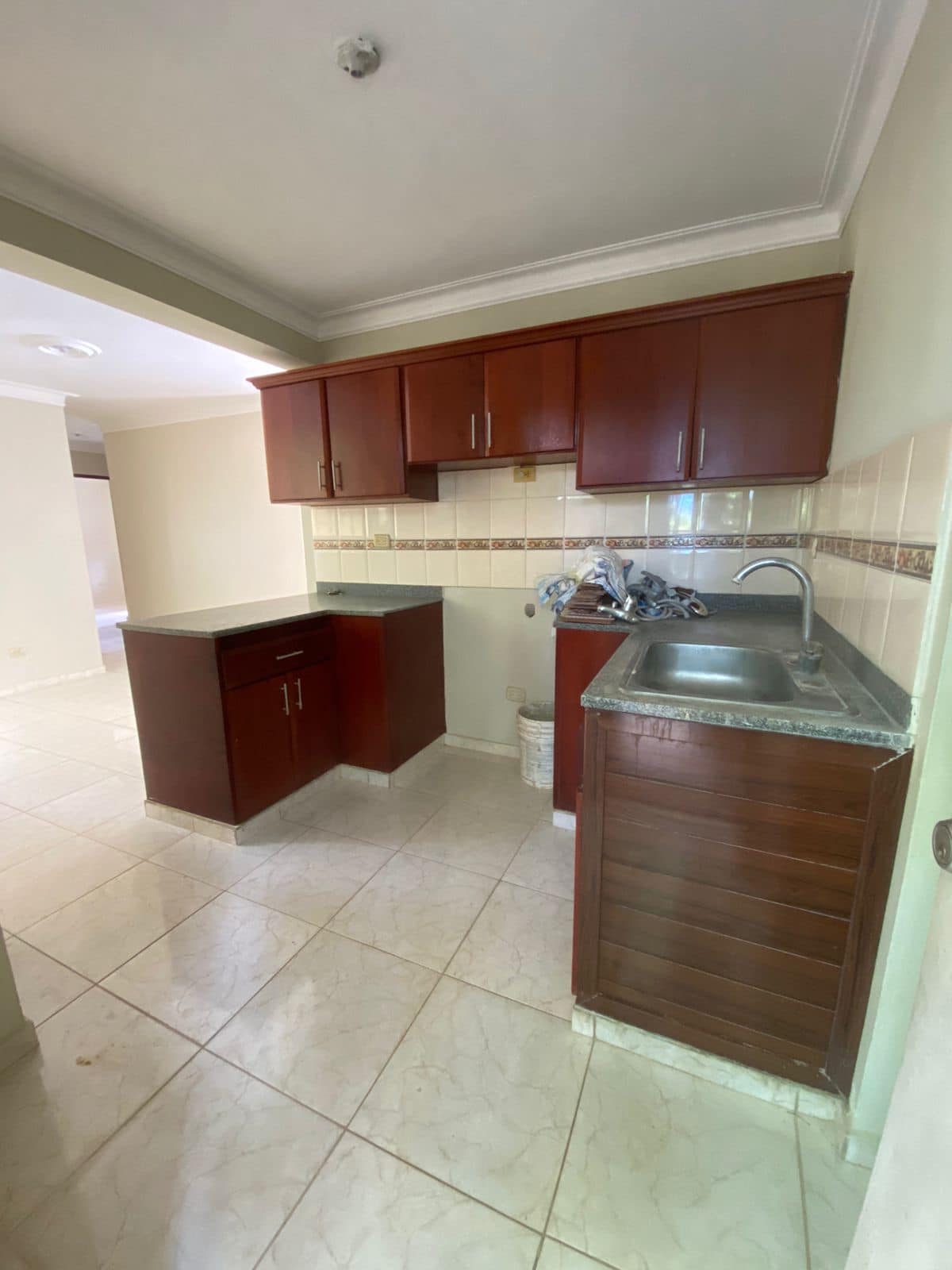 VPI-A 2024-0105 Alquilo Apartamento Llanos de Gurabo Santiago Repúblic Foto 7241182-1.jpg