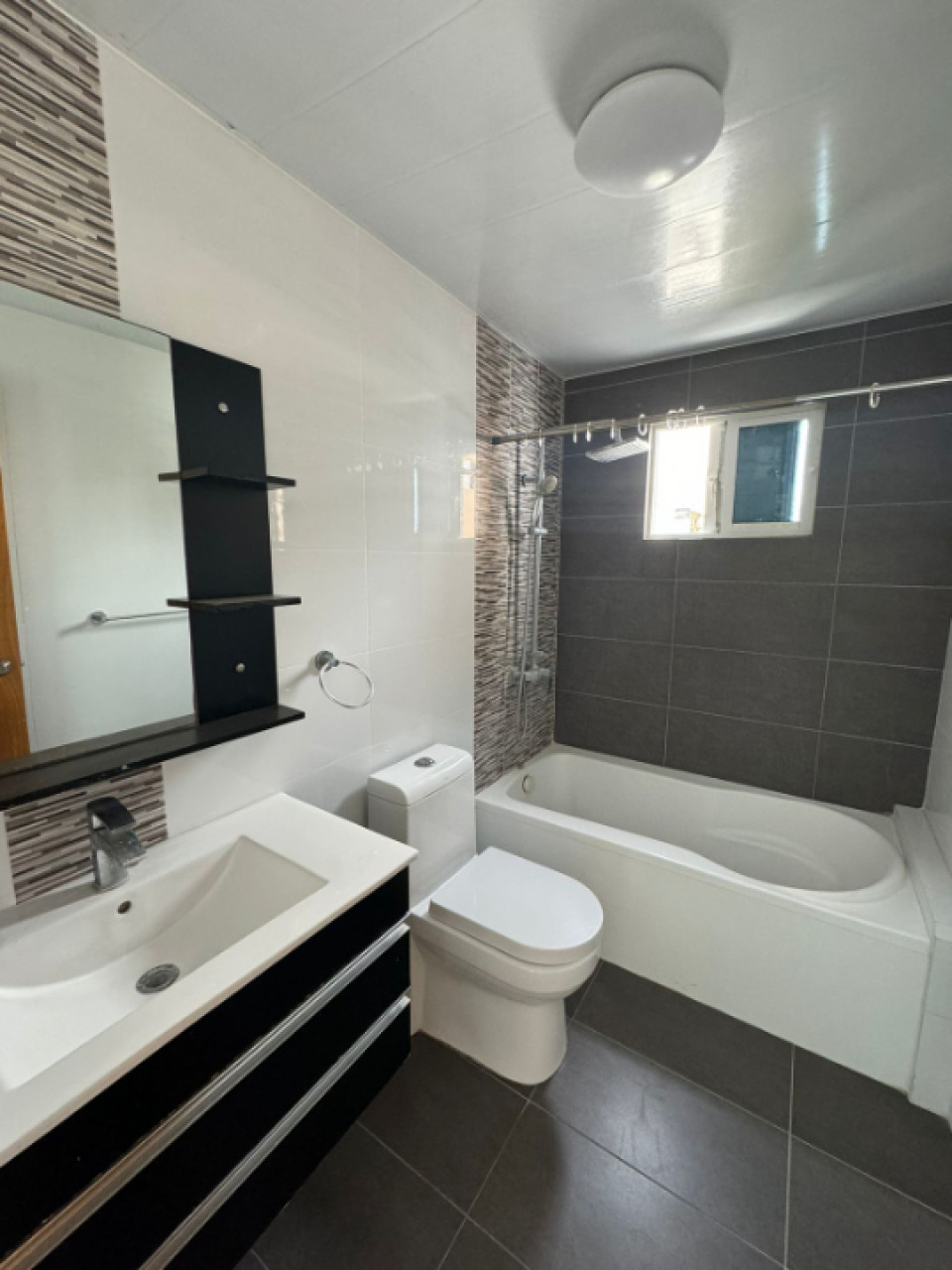 Apartamento en Alquiler en EVARISTO MORALES Foto 7241208-4.jpg