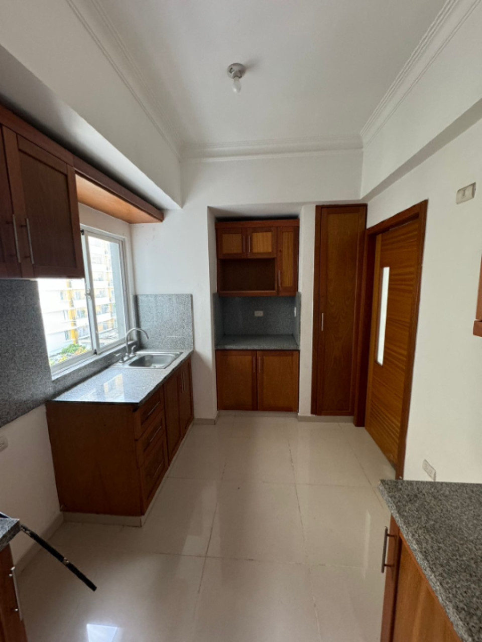 Apartamento en Alquiler en EVARISTO MORALES Foto 7241208-7.jpg