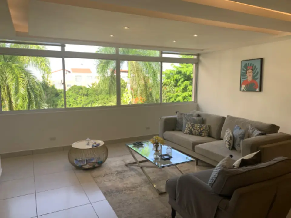 Apartamento en Alquiler Amueblado en GAZCUE Foto 7241216-10.jpg