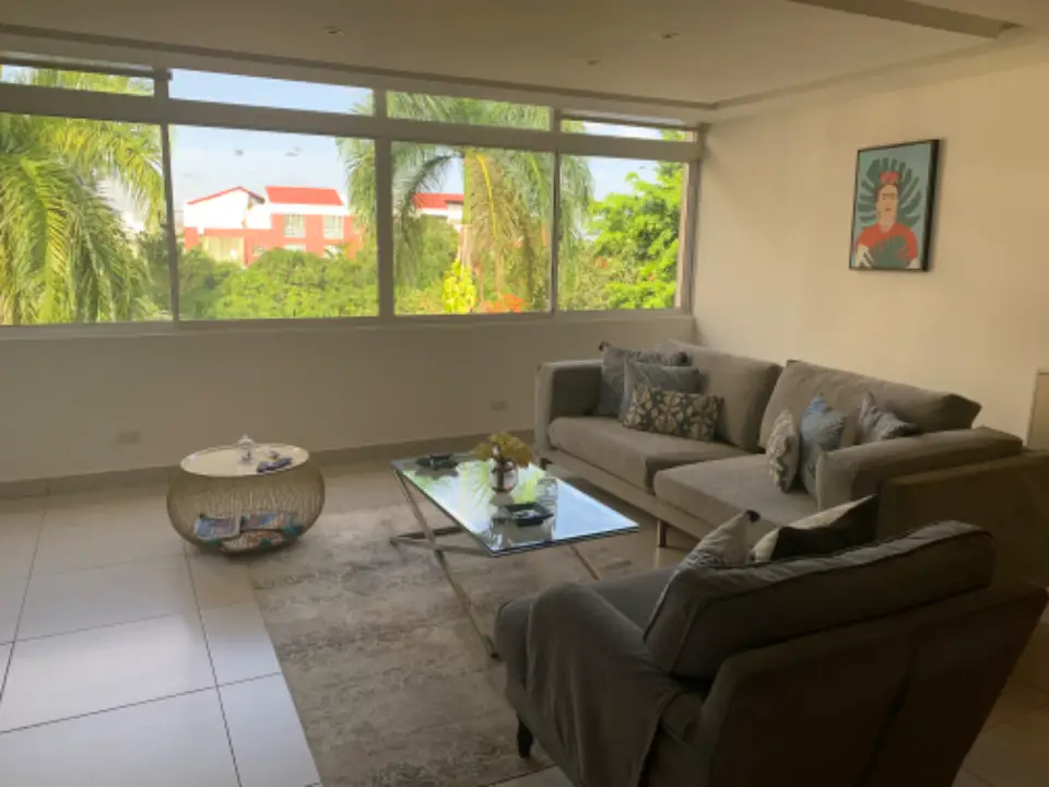 Apartamento en Alquiler Amueblado en GAZCUE Foto 7241216-4.jpg