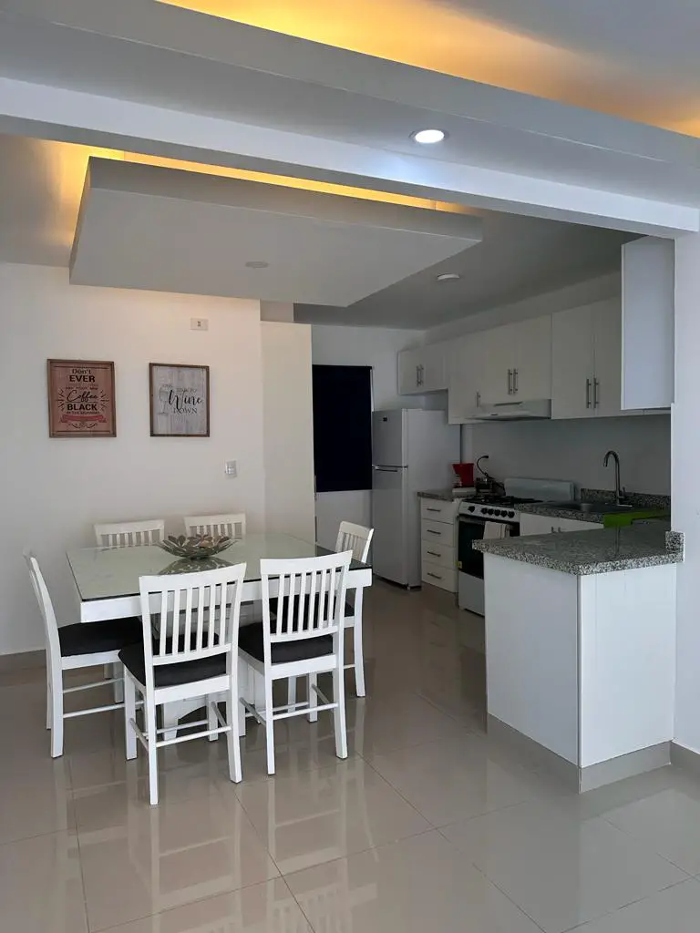 Se Renta Apartamento Amueblado Ubicado en la Romana Foto 7241233-4.jpg