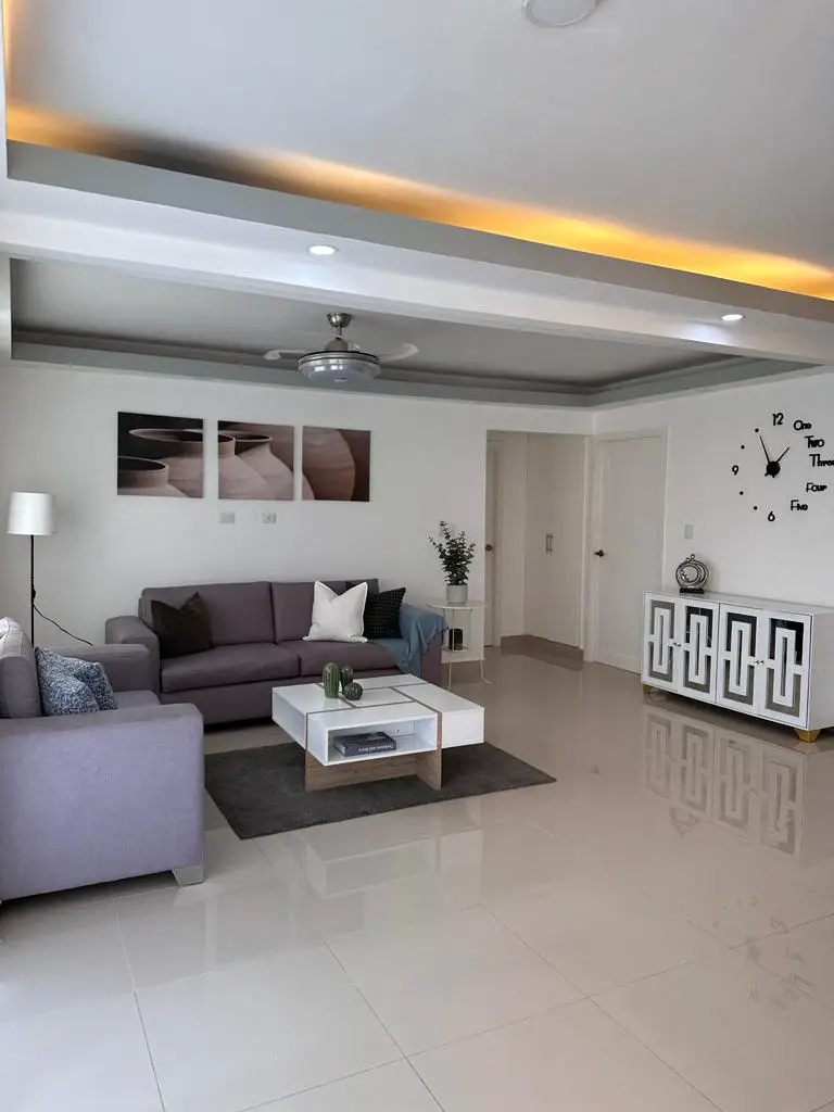 Se Renta Apartamento Amueblado Ubicado en la Romana Foto 7241233-5.jpg