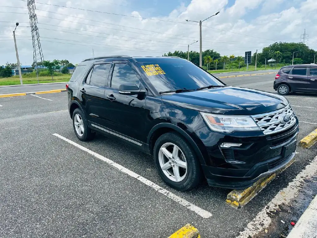 Ford Explorer 2019 XLT  en Santo Domingo Este Foto 7241253-3.jpg