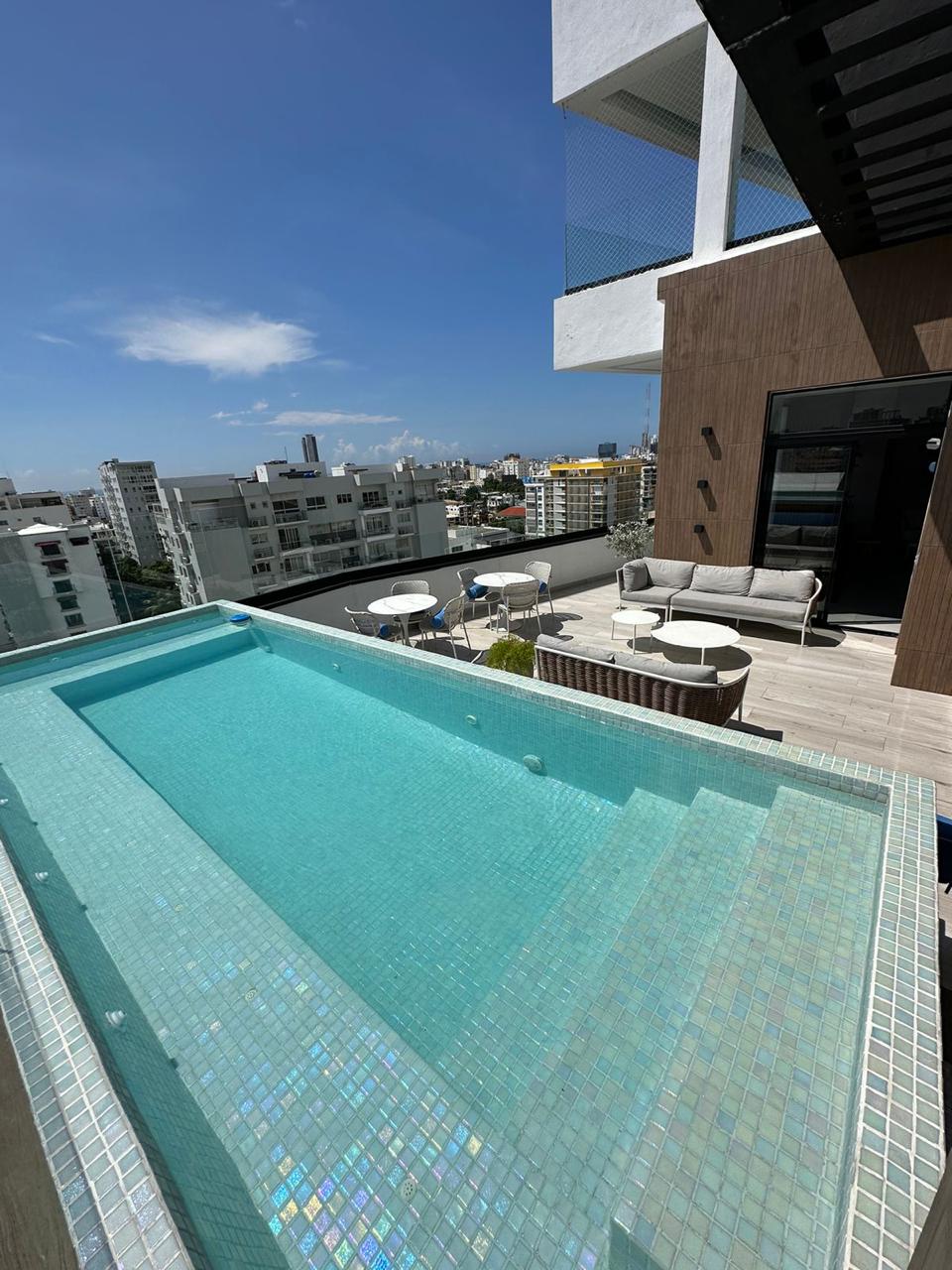 Alquiler de Apartamento de Lujo Amueblado en Evaristo Morales – 2 Habi Foto 7241286-p1.jpg