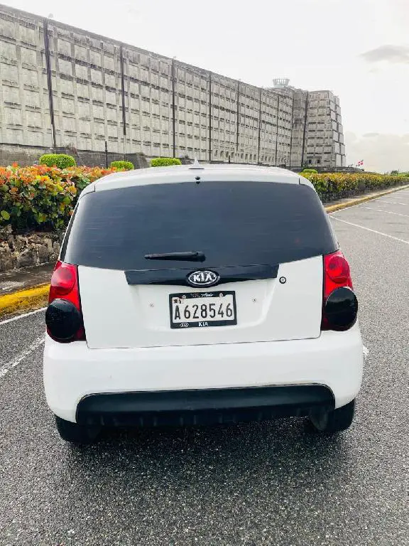 Kia Picanto 2010 Foto 7241289-7.jpg