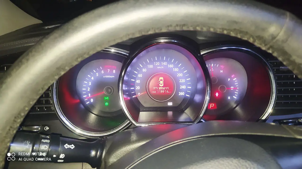 Kia  2011 Gas Foto 7241439-k5.jpg