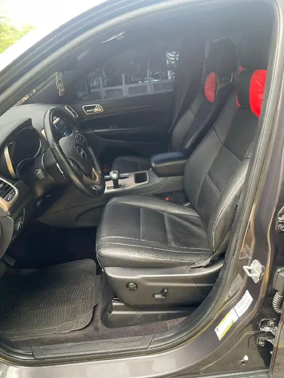 JEEP GRAND CHEROKEE LAREDO ANO 2015 4x4 Eco Foto 7241551-5.jpg