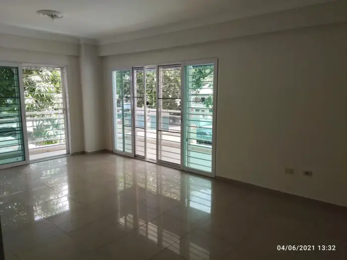 Venta de apartamento en Gazcue cerca del Palacio Foto 7241586-1.jpg