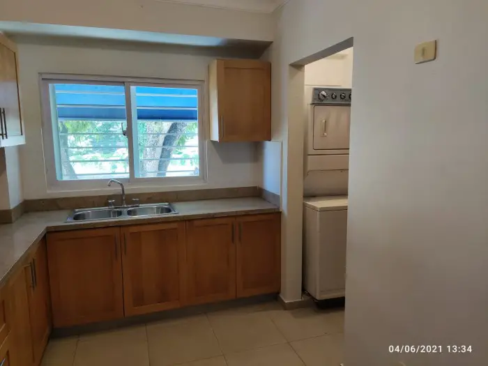 Venta de apartamento en Gazcue cerca del Palacio Foto 7241586-2.jpg