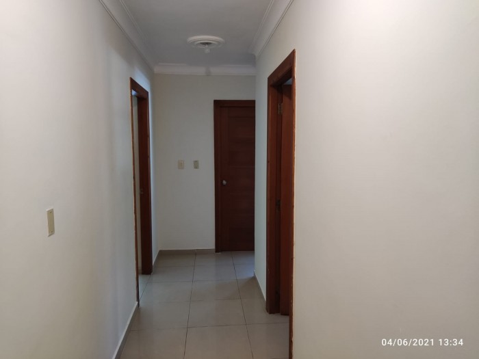 Venta de apartamento en Gazcue cerca del Palacio Foto 7241586-9.jpg