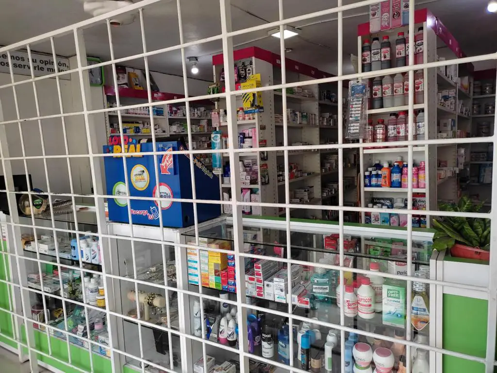 Farmacia en venta Av. Isabel Aguiar. Herrera Foto 7241694-I5.jpg