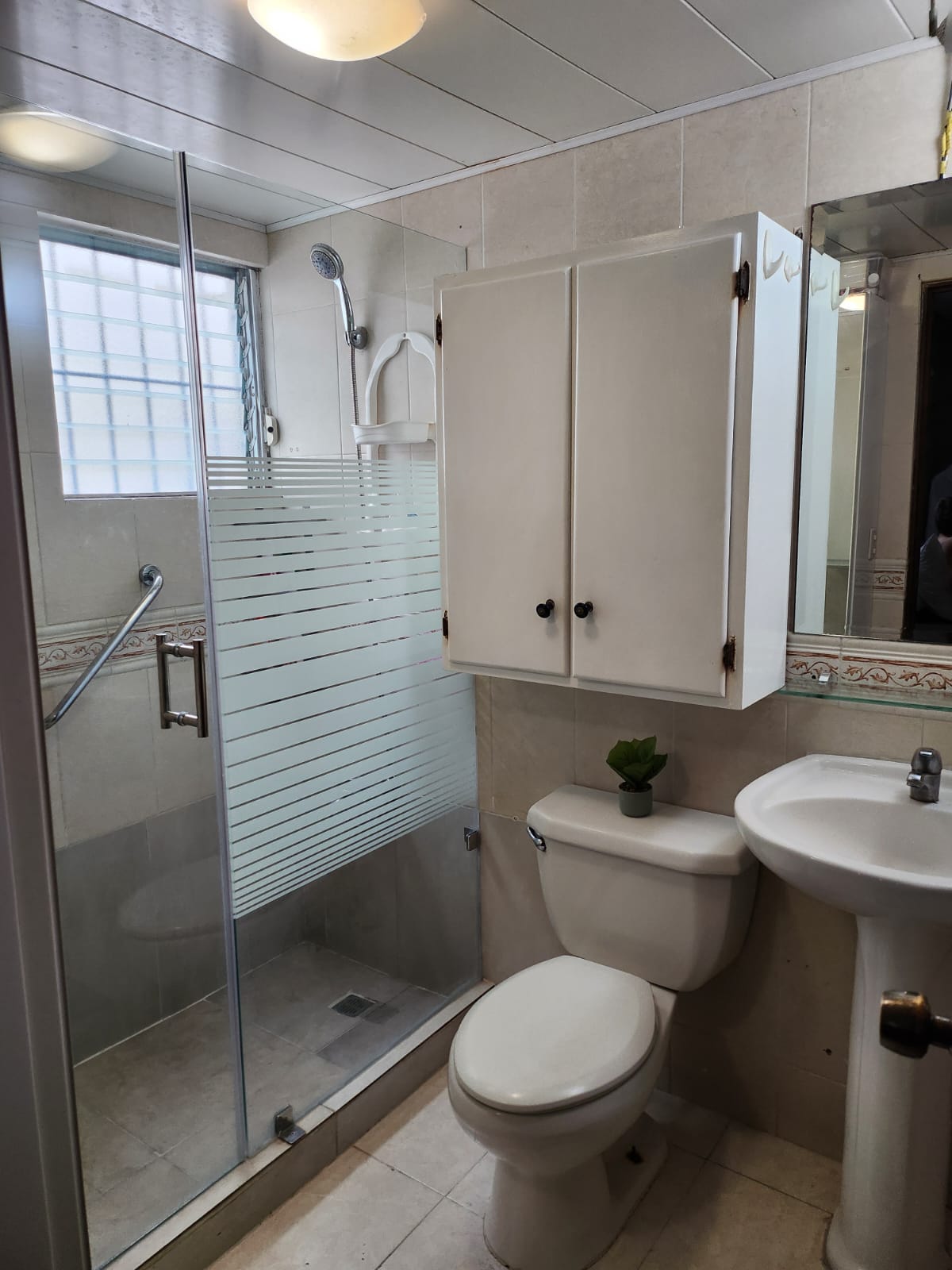 Vendo Apartamento en Arroyo Hondo por el Supermercado Nacional Foto 7241698-4.jpg