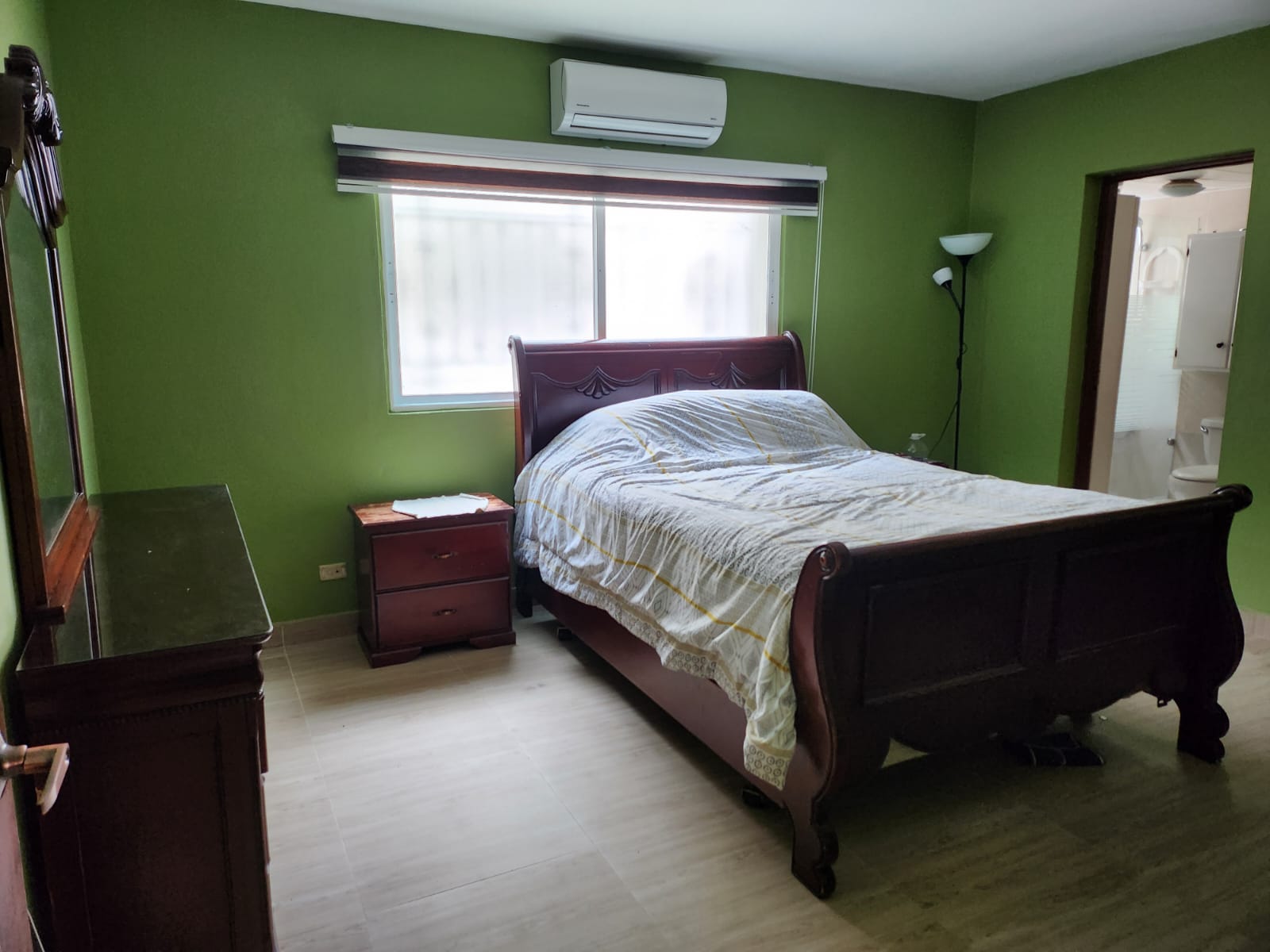 Vendo Apartamento en Arroyo Hondo por el Supermercado Nacional Foto 7241698-7.jpg