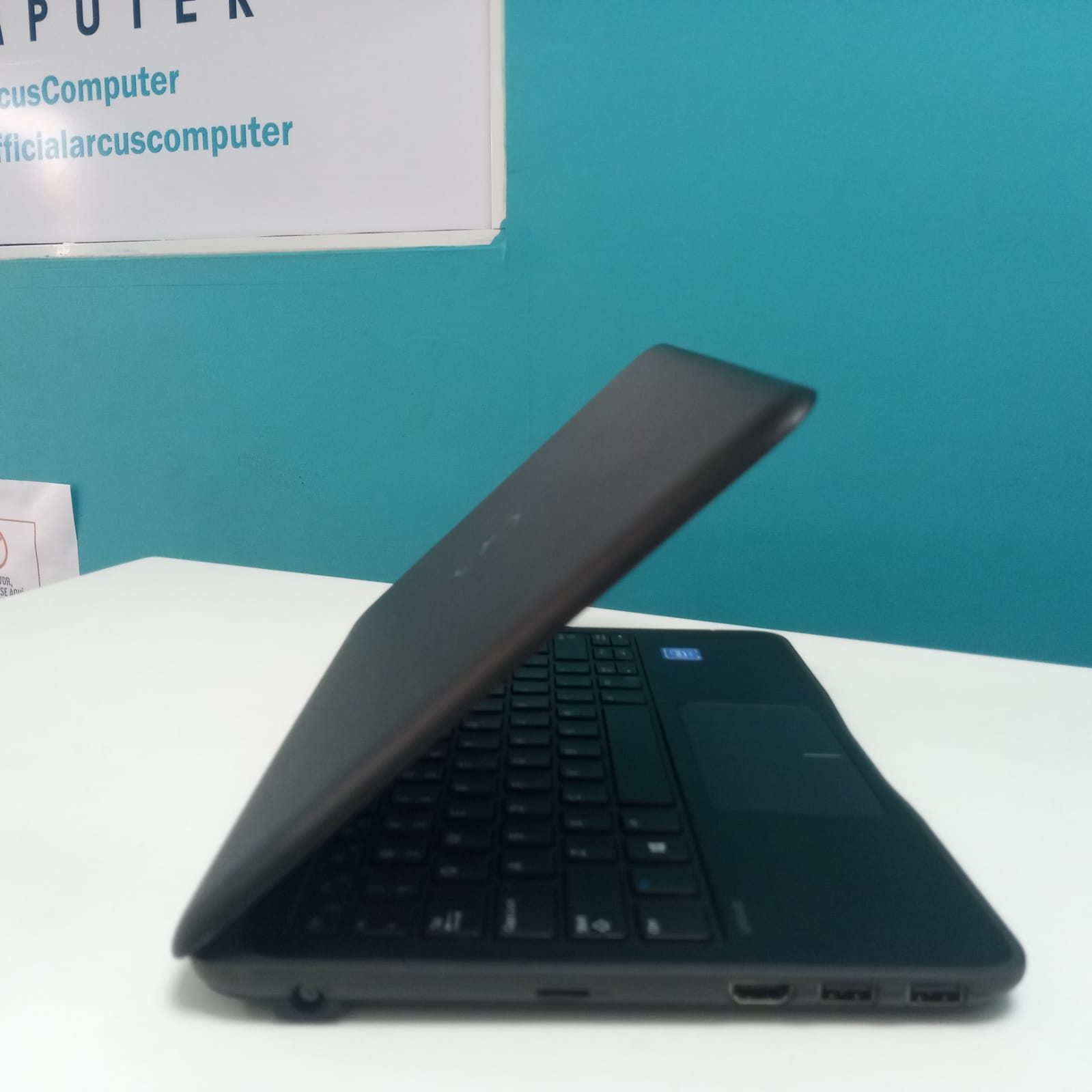 Laptop Dell Latitude 3180 / 6th Gen Intel Pentium N3350 1.10GHz / 4GB  Foto 7241714-3.jpg