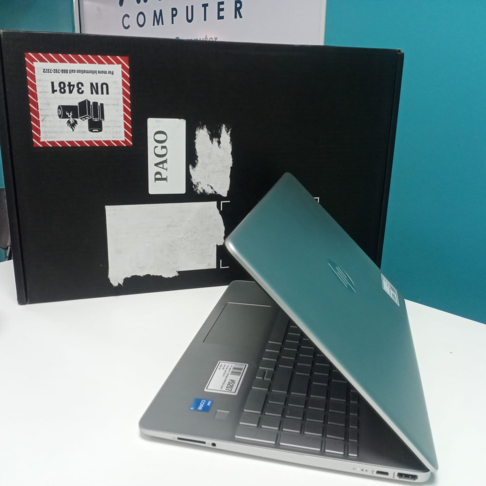Laptop HP Laptop 15-dy2132wm 33K47UA touch / 11th Gen Intel Core i3 /  Foto 7241729-4.jpg