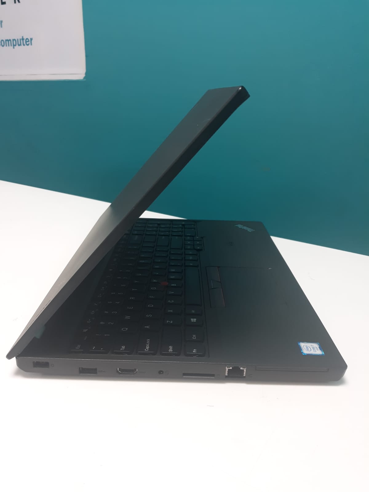 Laptop  Lenovo ThinkPad E560 / 6th Gen Intel Core i7 / 8GB  RAM  / 256 Foto 7241741-2.jpg