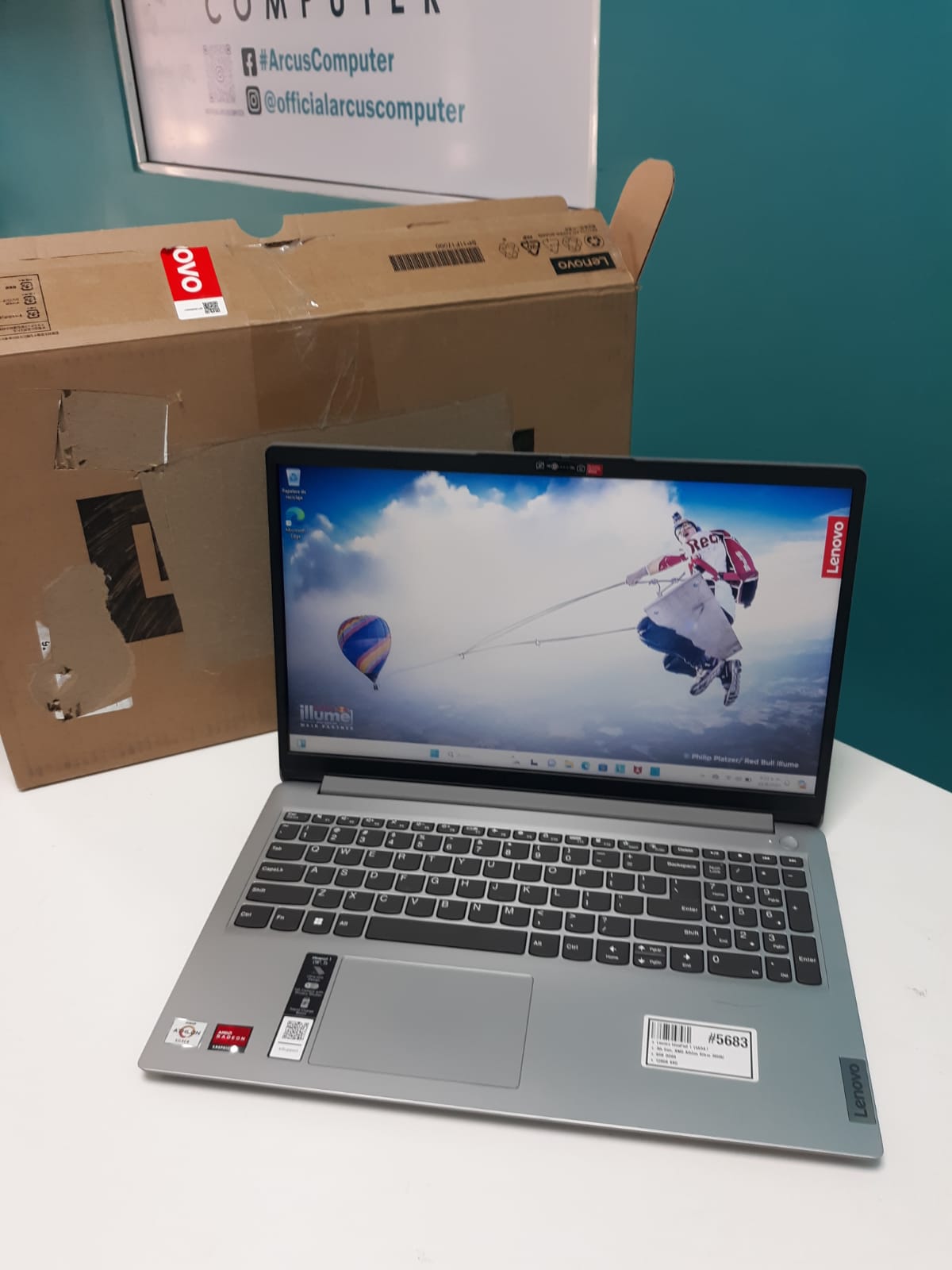 Laptop Lenovo IdeaPad 1 15ADA7 / 10th Gen AMD Athlon Silver 3050U/ 4GB Foto 7241764-1.jpg