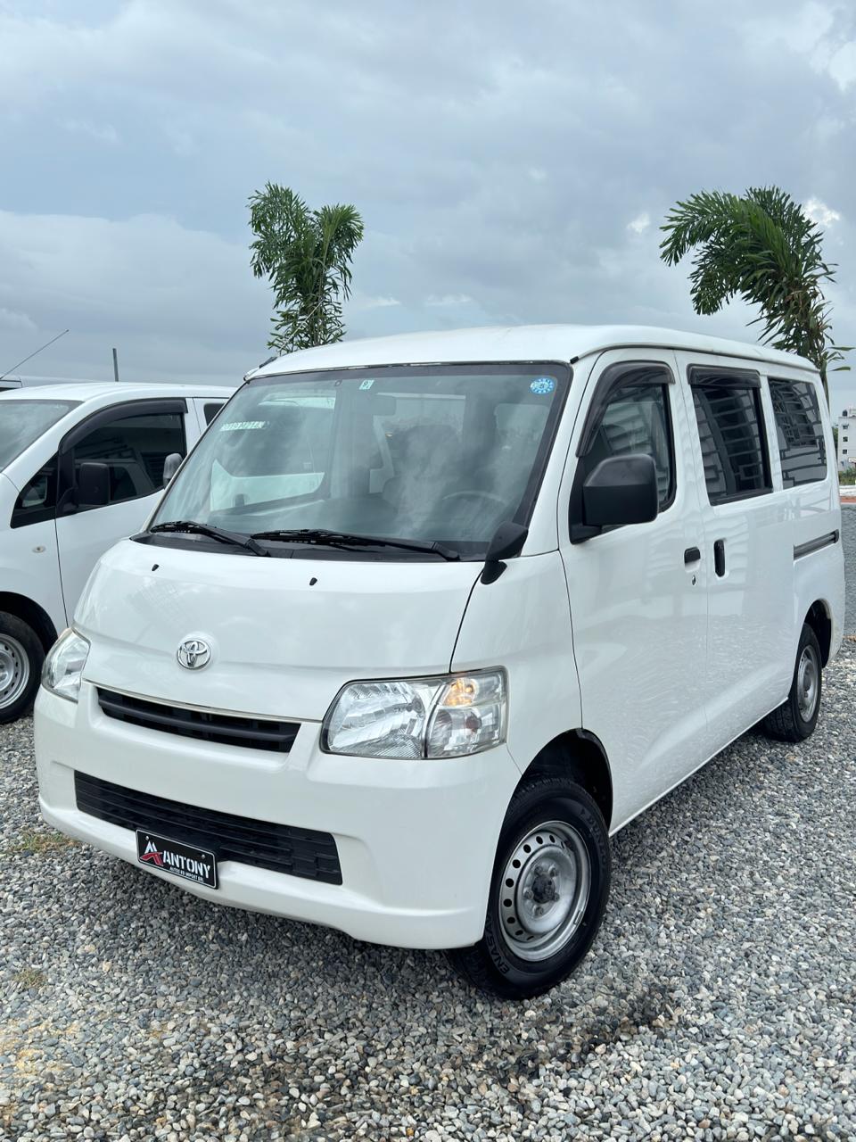 TOYOTA TOWN ACE 2019 GL Foto 7241809-1.jpg