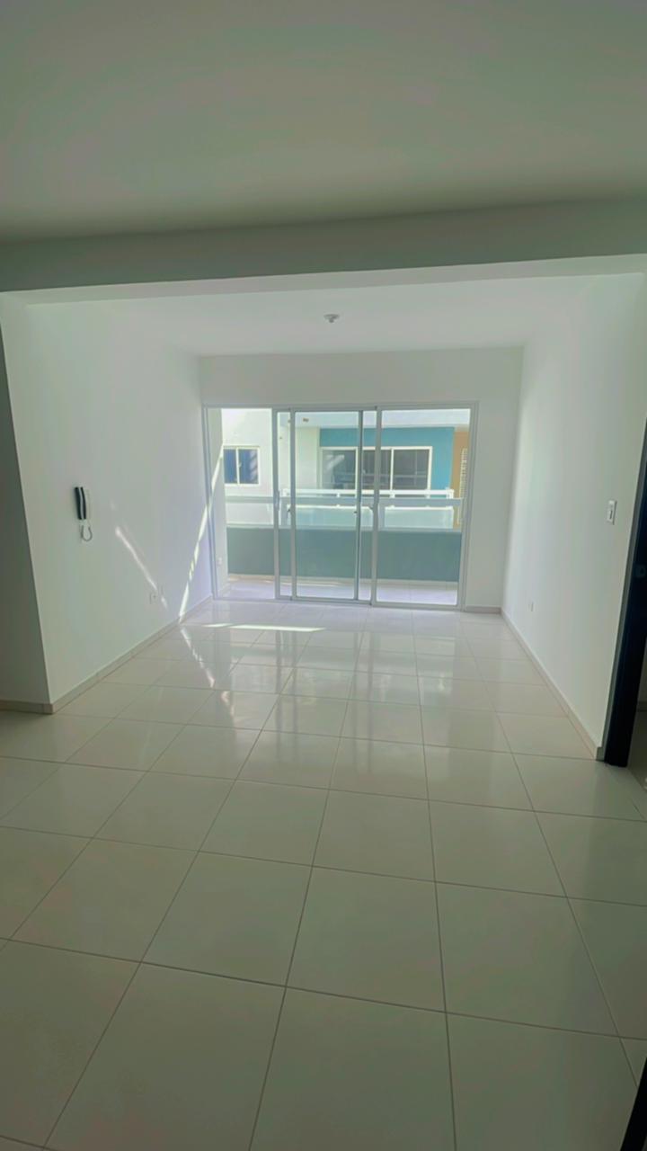 Se Vende Apartamento Ubicado en la Romana Foto 7241890-7.jpg