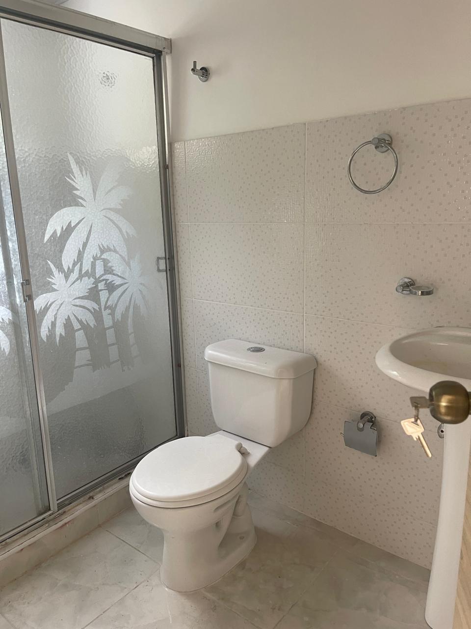 Evelin Martínez Real Estate renta apartamento Embrujo 111 Foto 7241989-3.jpg