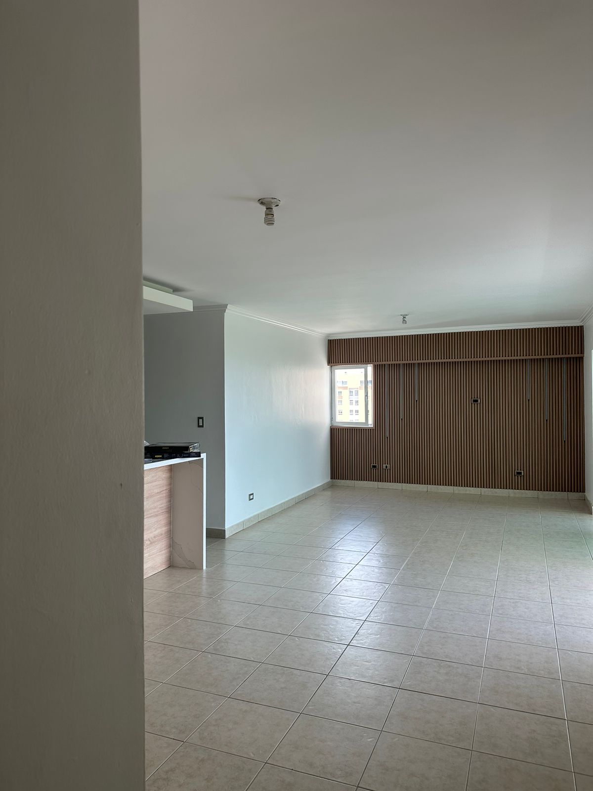 Apartamento En Alquiler De 3 Habitaciones En La Anacaona Foto 7242038-8.jpg