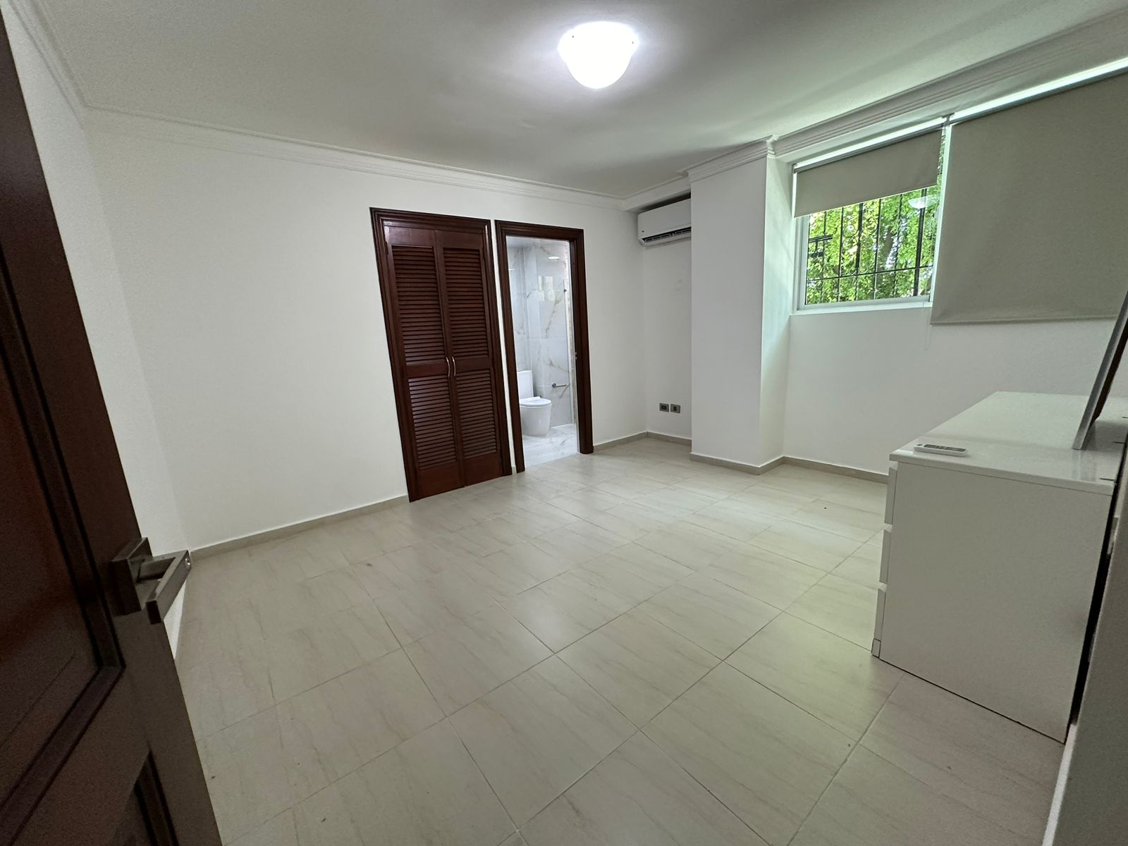 Alquiler Con Linea Blanca Apartamento en 3er piso con Baños y Cocina t Foto 7242061-w1.jpg