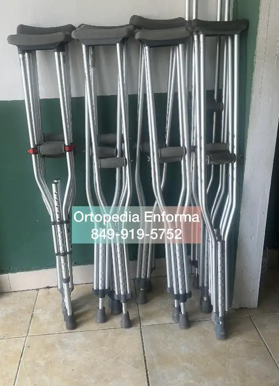 Muletas  Foto 7242084-1.jpg
