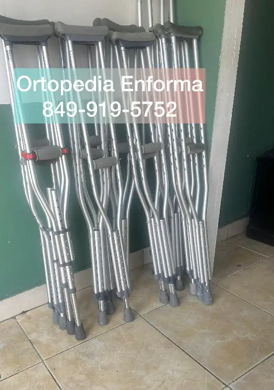 Muletas  Foto 7242084-2.jpg