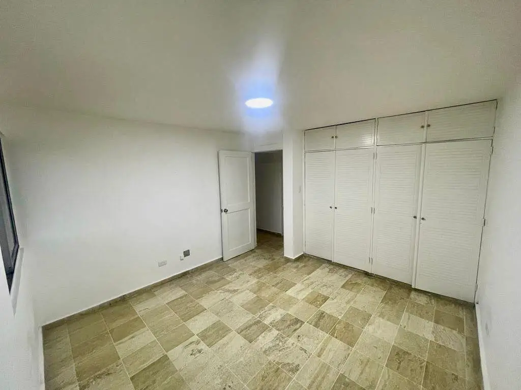Penthouse en Piantini 1500 Foto 7242499-7.jpg