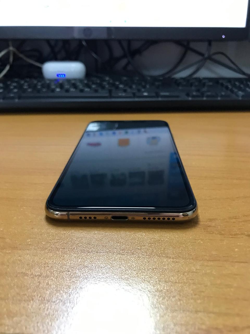 Apple iPhone Xs Max - 256 GB - Gold USA Usado Como NUEVO  Foto 7242539-1.jpg