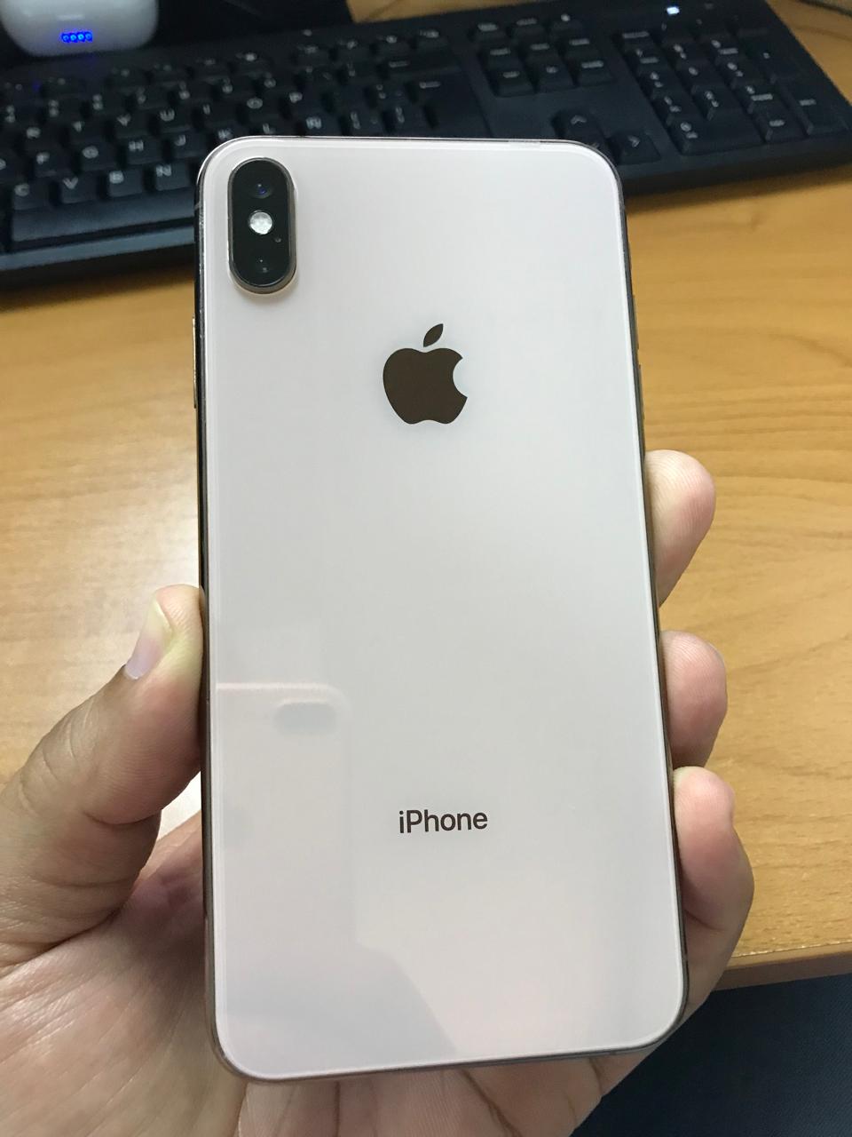 Apple iPhone Xs Max - 256 GB - Gold USA Usado Como NUEVO  Foto 7242539-6.jpg