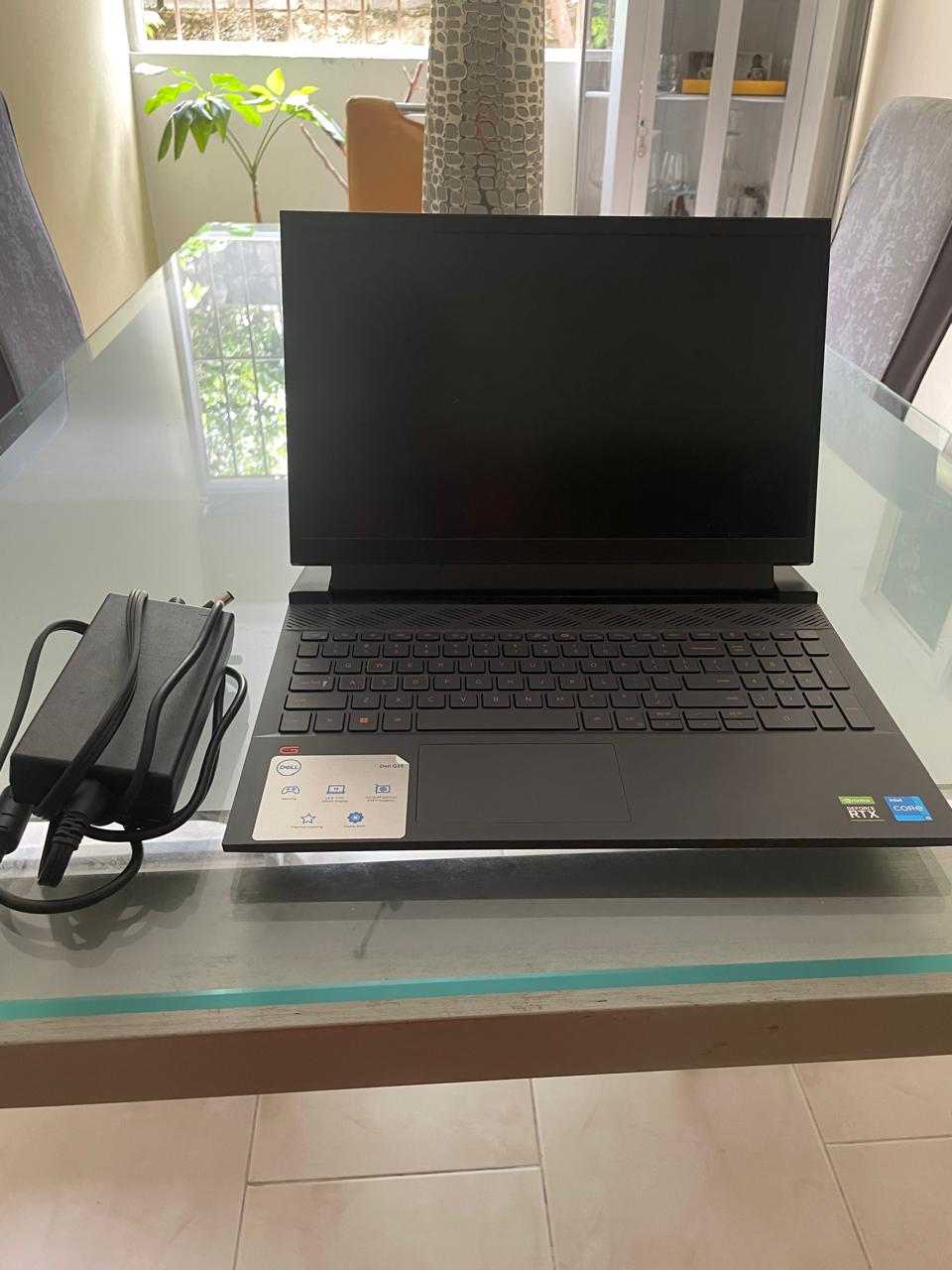 Dell G15 5520 Gaming Laptop - 15.6-inch FHD Foto 7242540-7.jpg