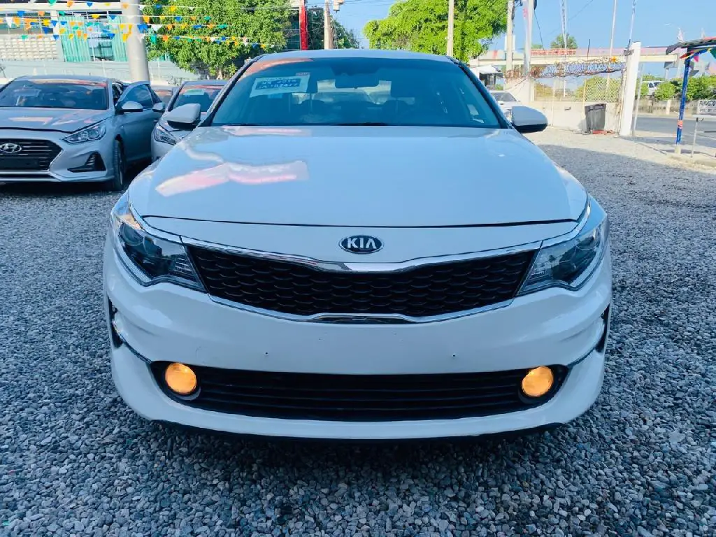 KIA K5 2018 GLP BLANCO DE FRABRICA  Foto 7242552-2.jpg