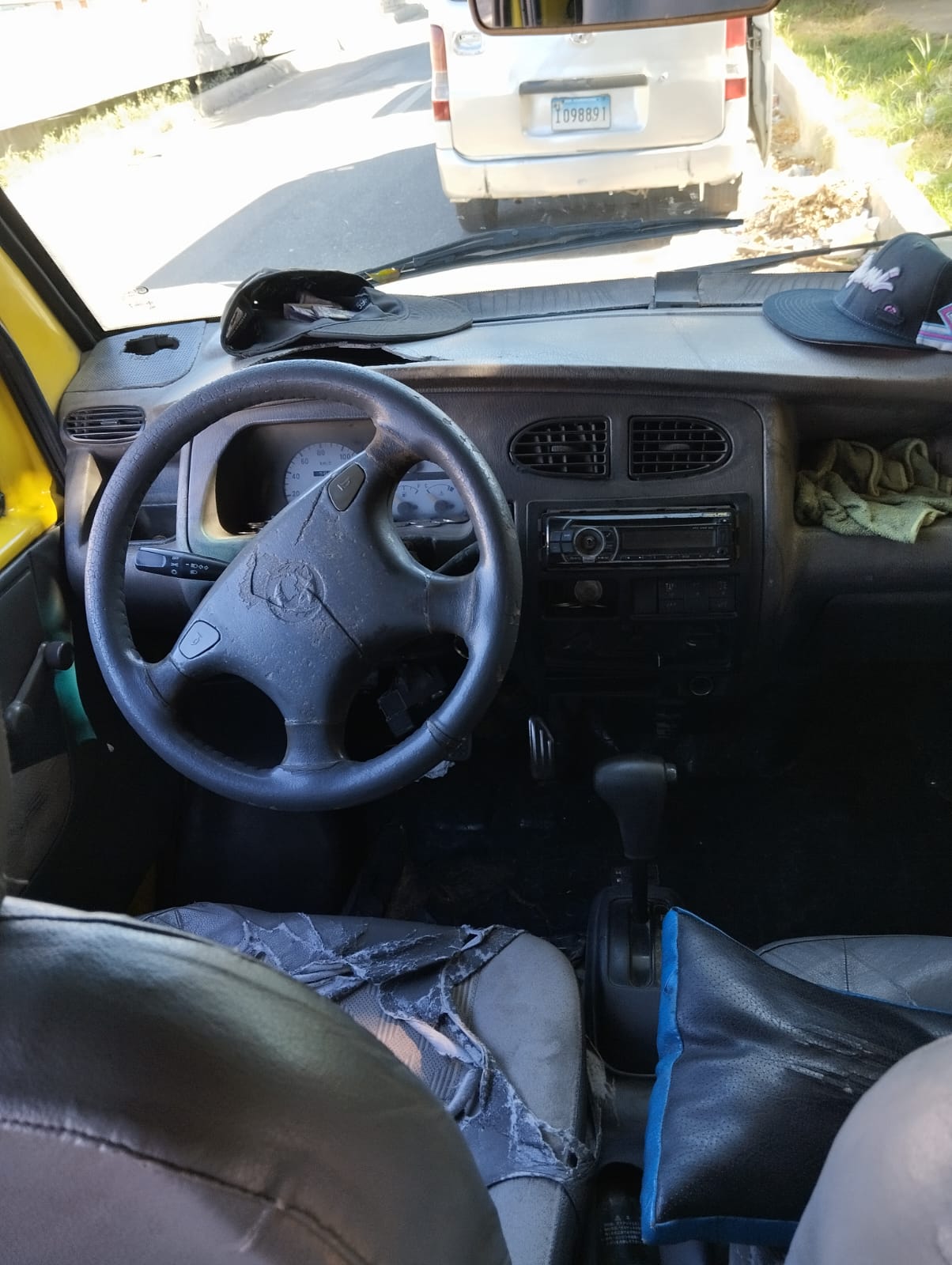  Vendo Minibus Dong feng  año 2010 en Santo Domingo Este Foto 7242576-6.jpg