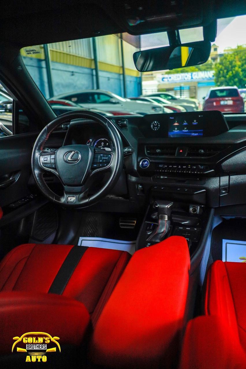 Venta de Oportunidad! Lexus UX 250 F Sport 2022 - Impecable Estado Foto 7242616-6.jpg