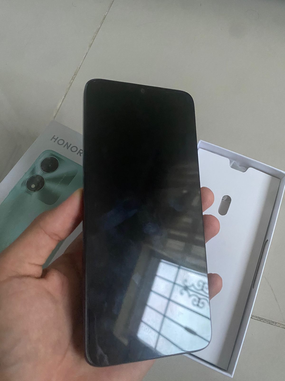 Vendo mi celular nuevo  Foto 7242693-1.jpg