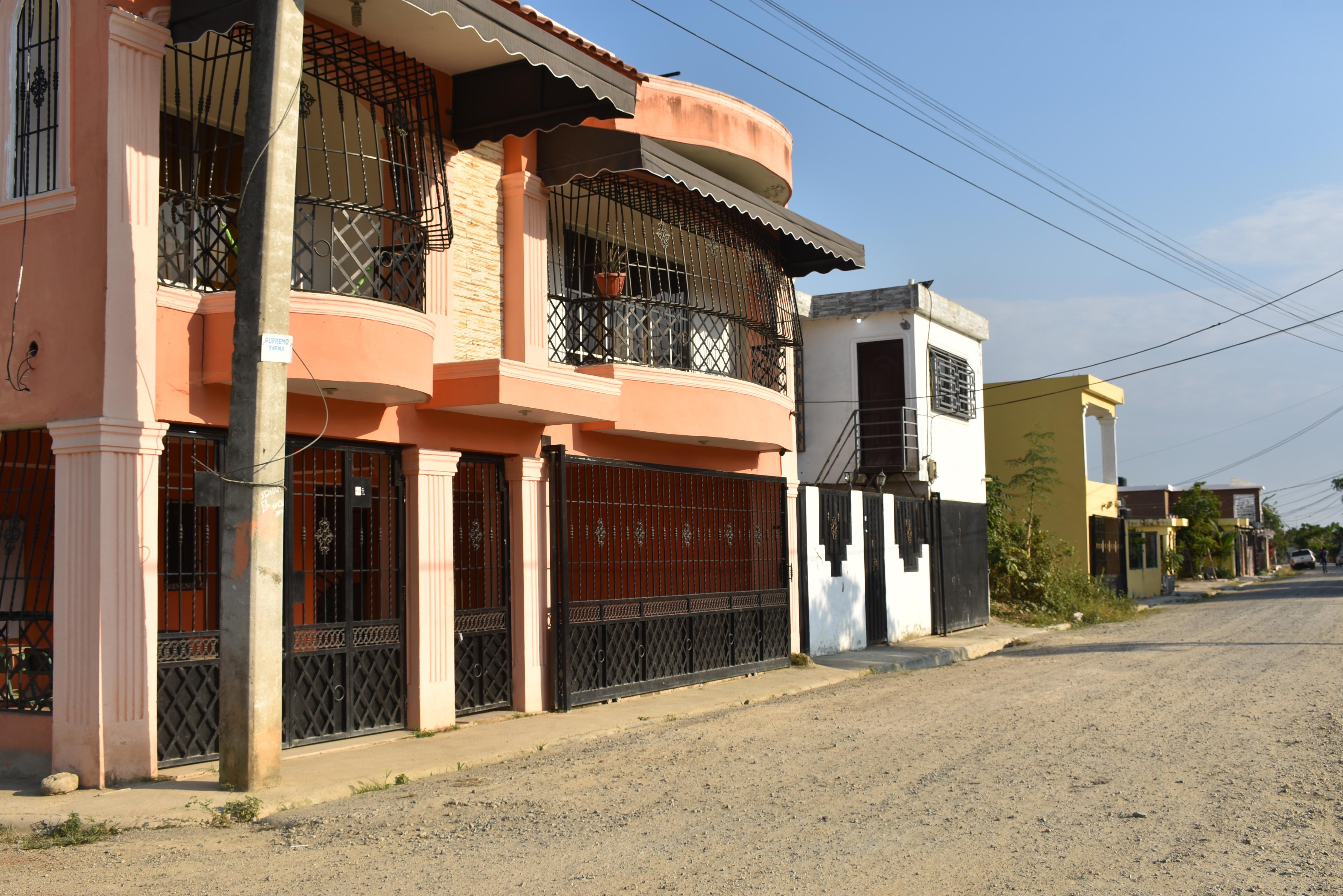 promo 300 block gratis con el pago del inicial de tu solar Foto 7242775-8.jpg