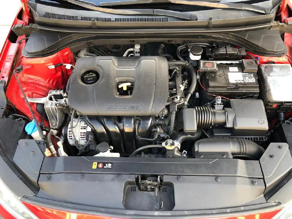Hyundai Elantra 2020 SE Clean Motor DOCH Importado Excelentes Condicio Foto 7242825-9.jpg