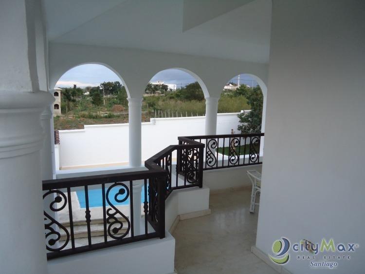 HERMOSA CASA EN VENTA URBANIZACIÓN THOMEN SANTIAGO Foto 7242841-3.jpg