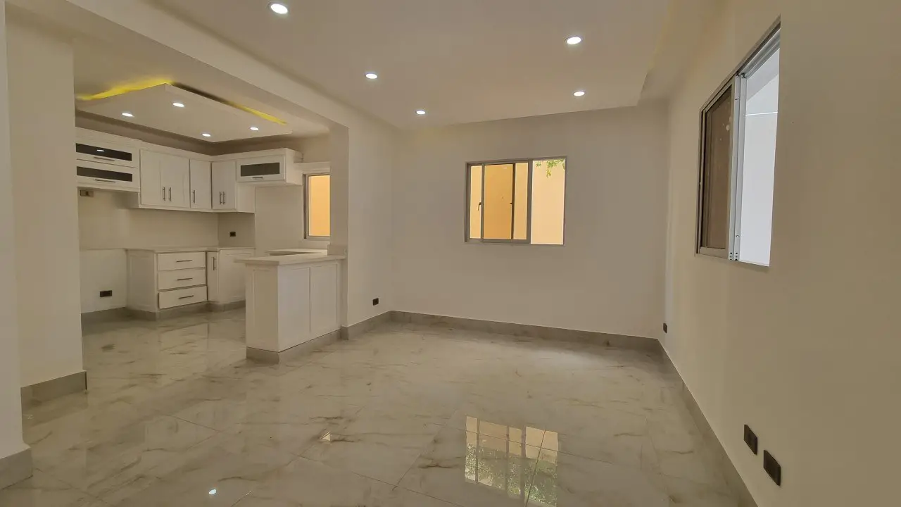 Hermosa Casa en Venta en el Sector de Brisa Oriental. Foto 7242860-1.jpg