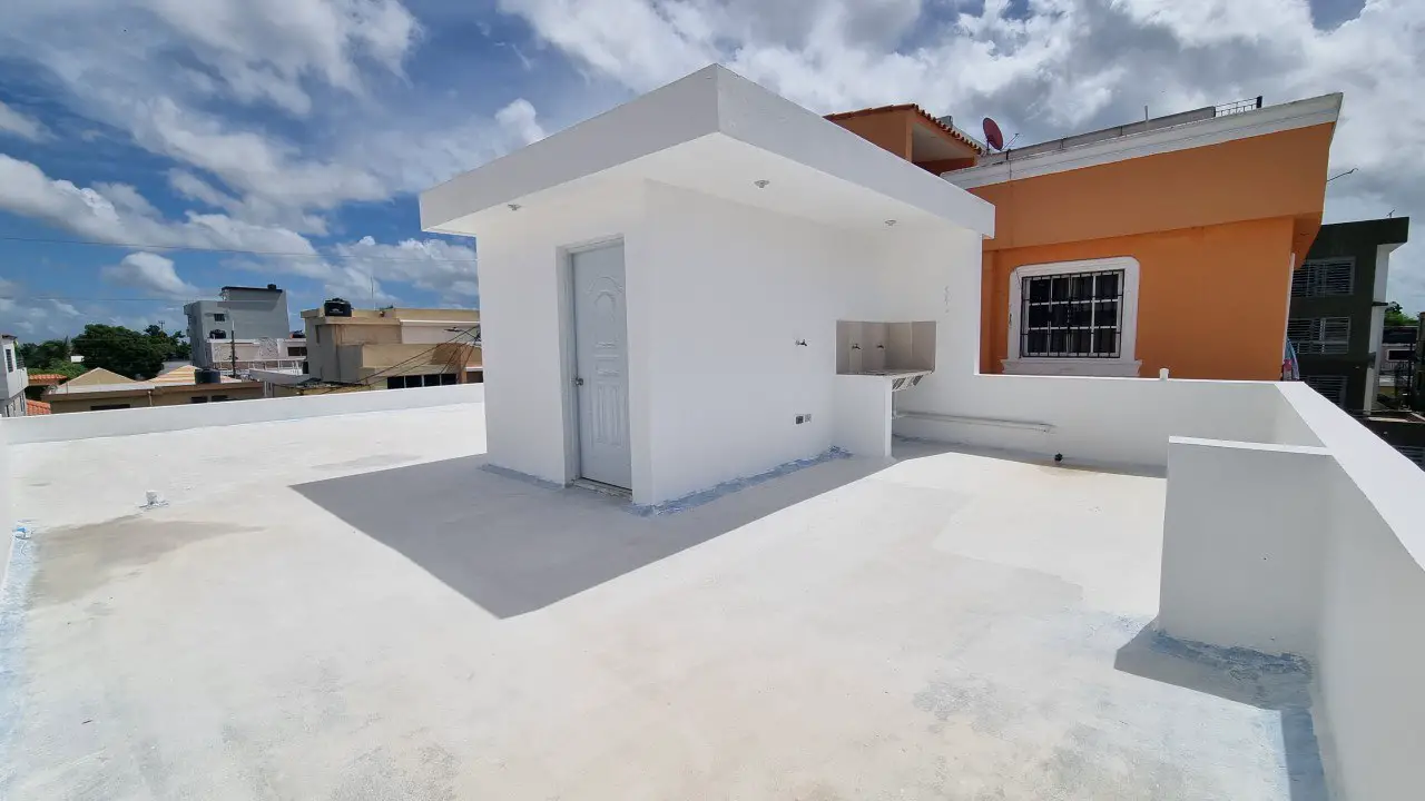 Hermosa Casa en Venta en el Sector de Brisa Oriental. Foto 7242860-10.jpg