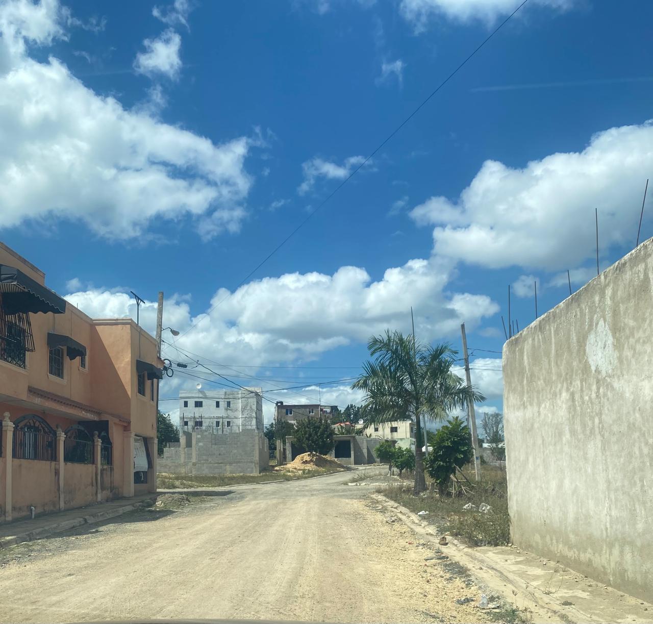 tu terreno con titulo en santo domingo norte a un paso de todo Foto 7242880-3.jpg